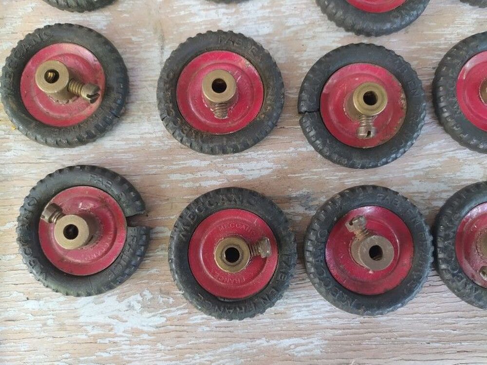 Ancien Jeu Meccano Pi&egrave;ces Accessoires Roues M&eacute;tal Lot 02 