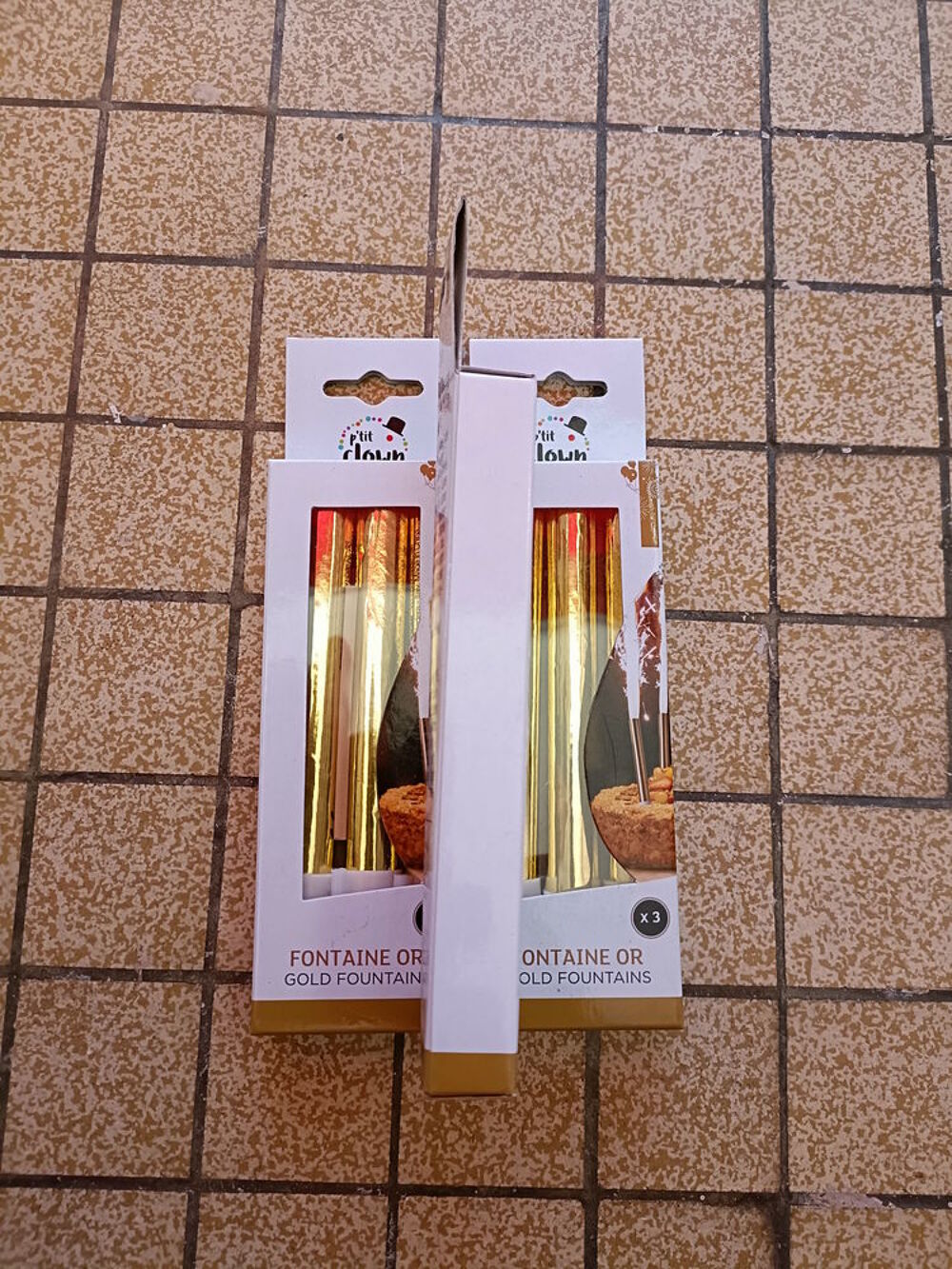 PACK DE 4 X LOT DE 3 FONTAINES DE F&Ecirc;TE-OR Décoration