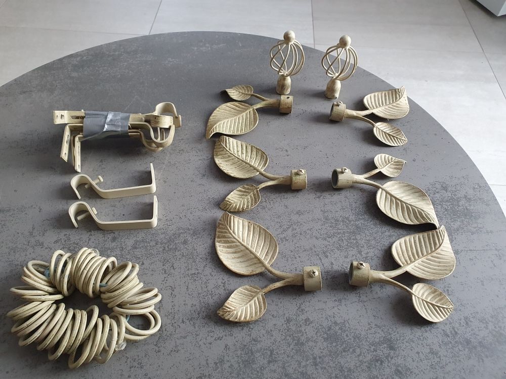 8 embouts avec supports et anneaux pour tringle &agrave; rideau, Diam.20 mm, dor&eacute; N&eacute;o, INSPIRE Décoration