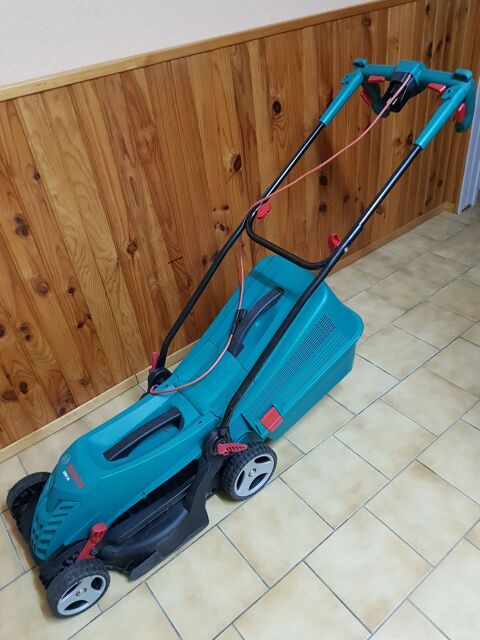 Tondeuse lectrique BOSCH ARM 36 30 Fameck (57)