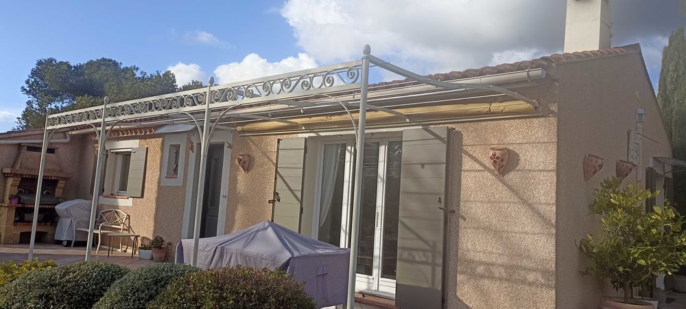 Pergola fer forg&eacute; artisanale Jardin