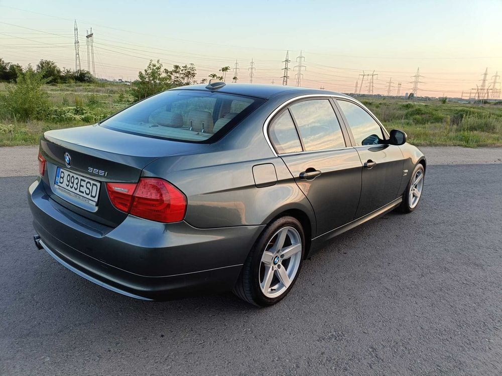 S&eacute;rie 3 325i 218 ch Edition A 2026 occasion 83500 La Seyne-sur-Mer