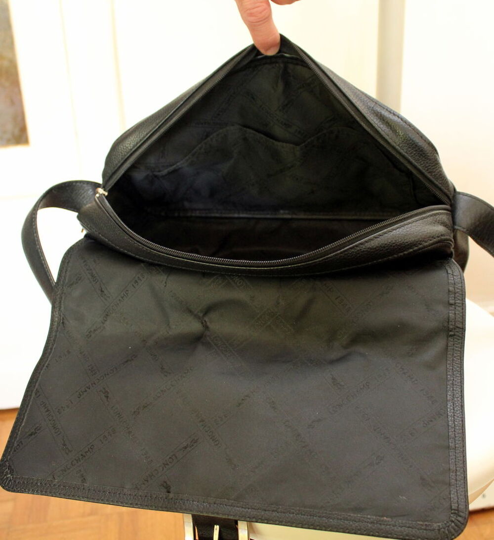 Sac cuir noir LONGCHAMP Maroquinerie