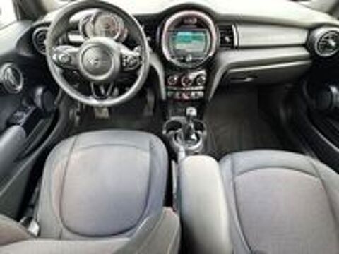 Cooper Hatch 3 Portes 136 ch Finition Business 2019 occasion 59530 Louvignies-Quesnoy