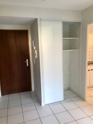  Appartement � louer 2 pi�ces 48 m�