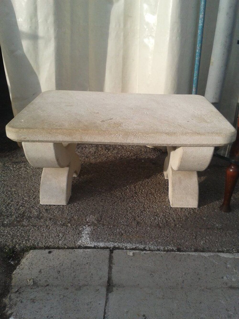 Table basse en pierre Meubles