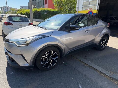 Toyota C-HR Hybride 122h Graphic 2018 occasion V&eacute;nissieux 69200