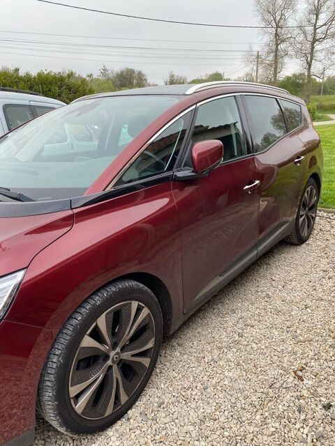Renault Grand scenic IV Grand Scenic TCe 140 Energy EDC Intens 2018 occasion Varennes-l&egrave;s-M&acirc;con 71000