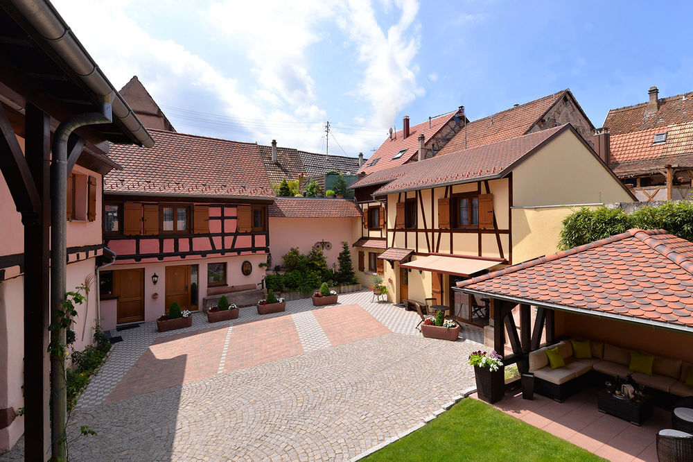   Le CLOS DES RAISINS Chambres d'htes de charme en Alsace
Vacances  / Offres de location 