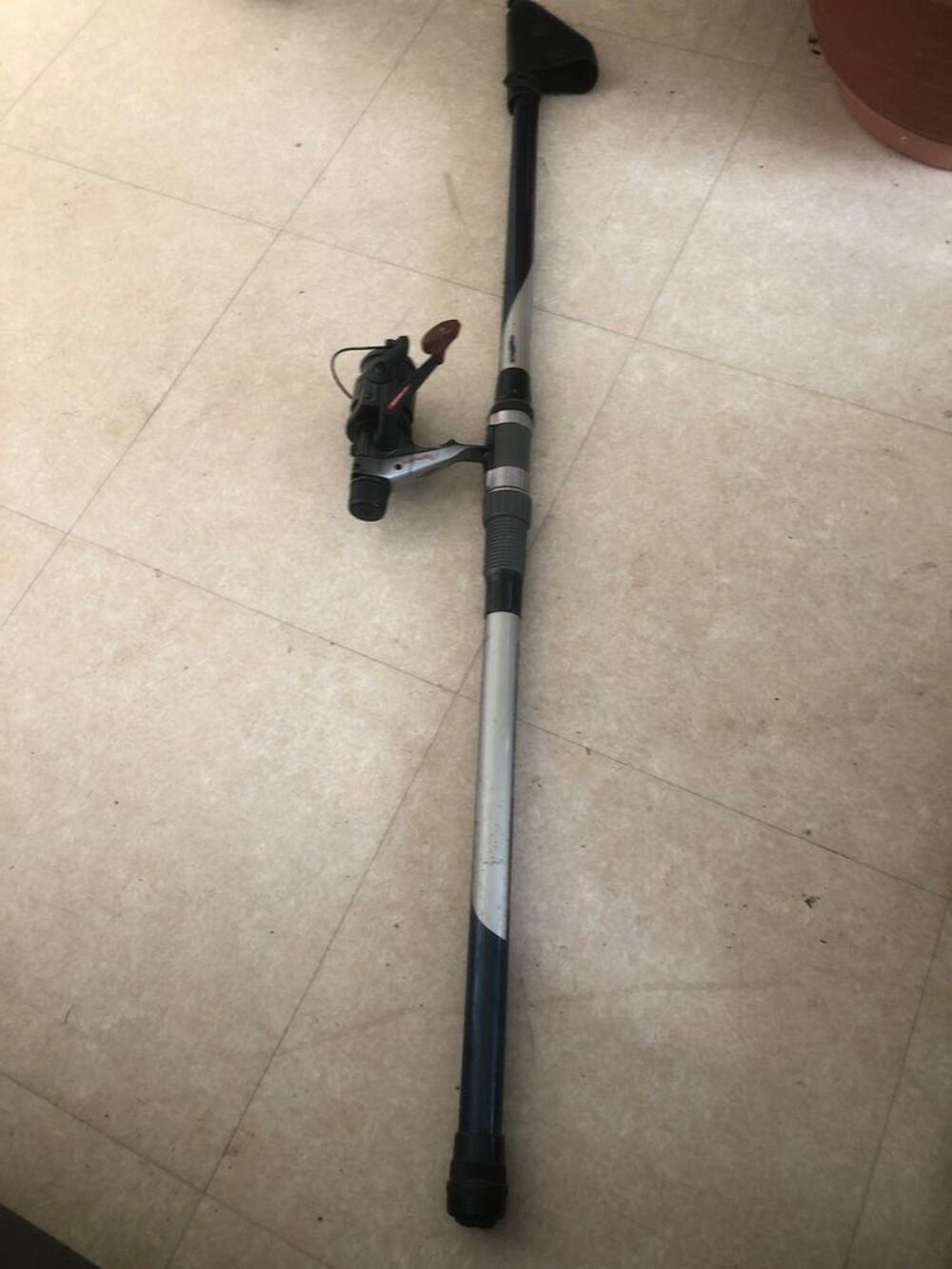 mat&eacute;riel de p&egrave;che canne lancer Sports