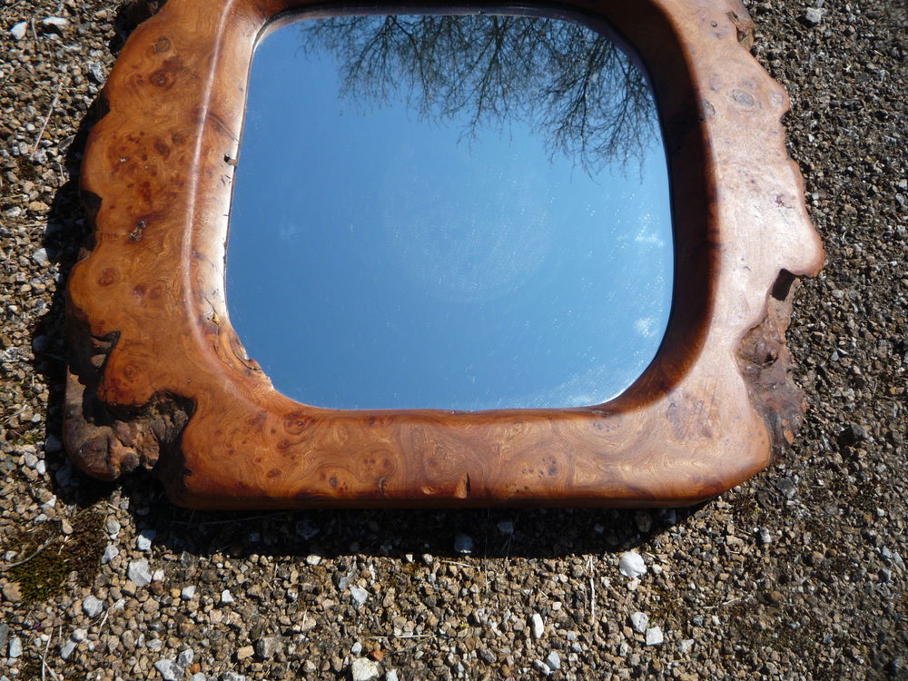 
Miroir / glace / racine olivier
Décoration
