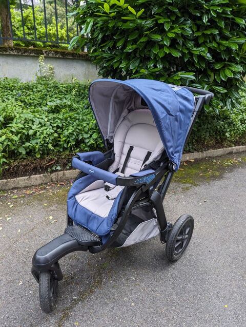 Chicco TRIO ACTIV3 : poussette et landau 300 Paris 13 (75)