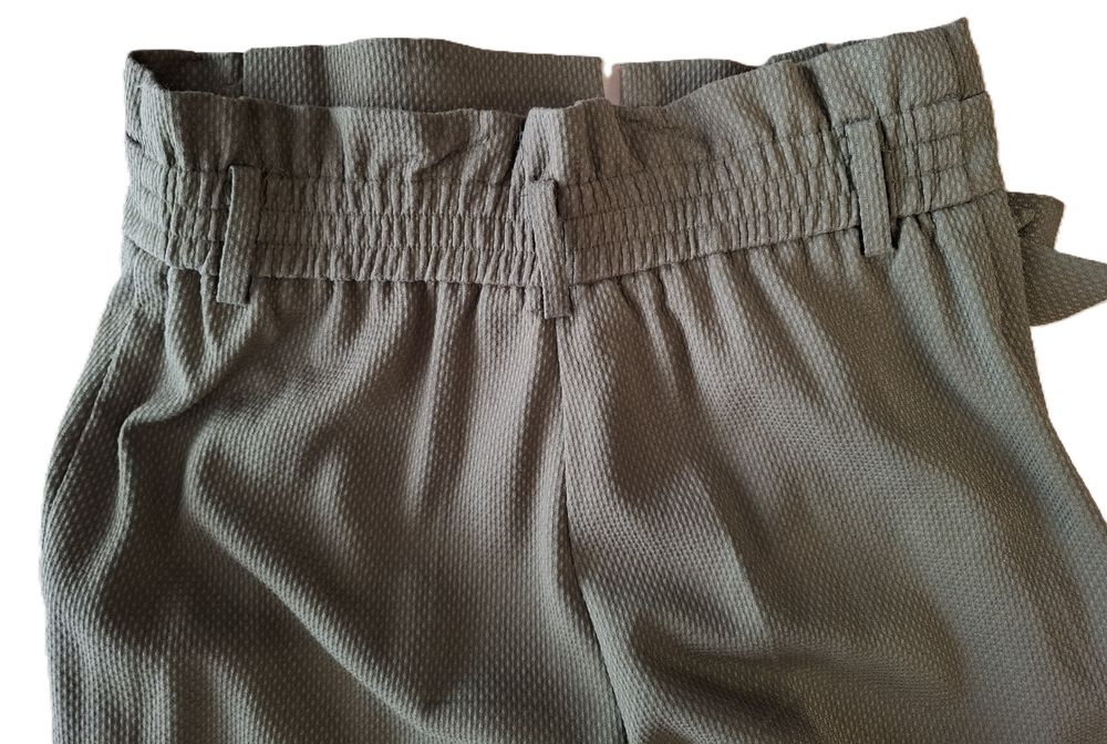 Pantalon &eacute;l&eacute;gant &agrave; pinces PROMOD Vtements