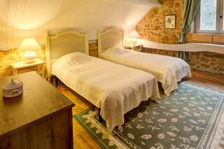  Maison  vendre 7 pices 200 m