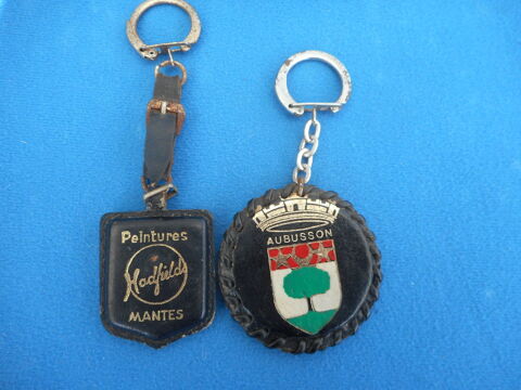 Lot de 2 porte-cl�s en cuir 5 Nieuil-l'Espoir (86)