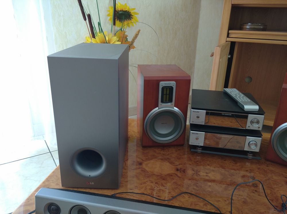 mini chaine philips avec bafles bois noyer Audio et hifi