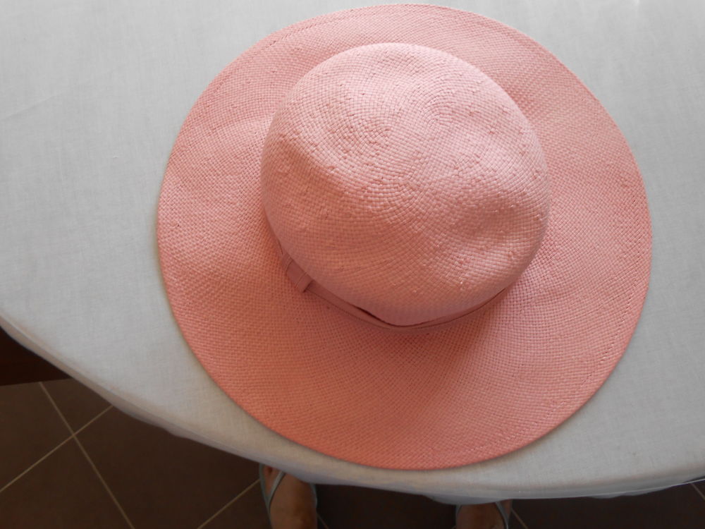 Chapeau de paille rose pour femme Vêtements
