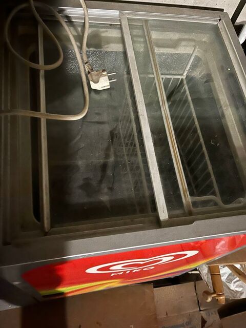 conglateur Miko 200 Villiers Sur Marne (52)