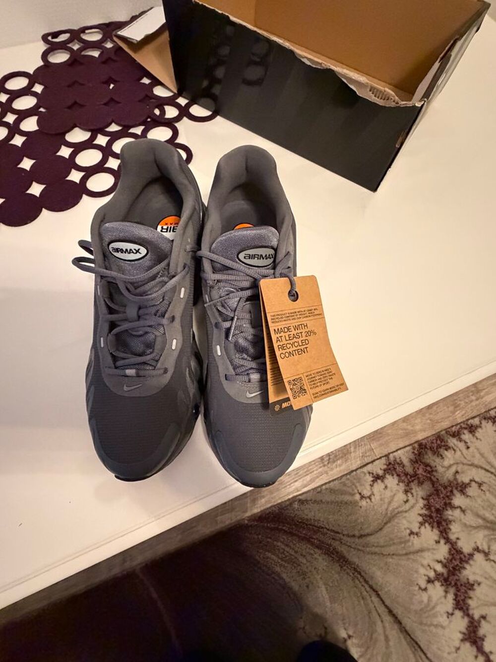 nike aire max dn 8 neuf jamais servi taille 45 Sports