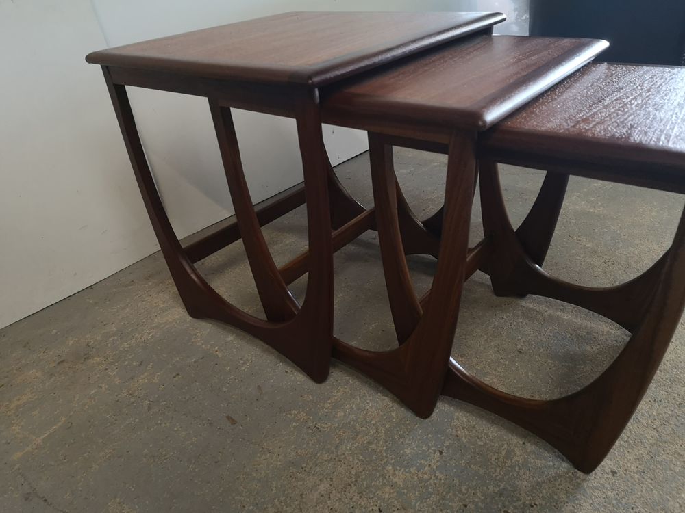 Tables gigognes G Plan Meubles