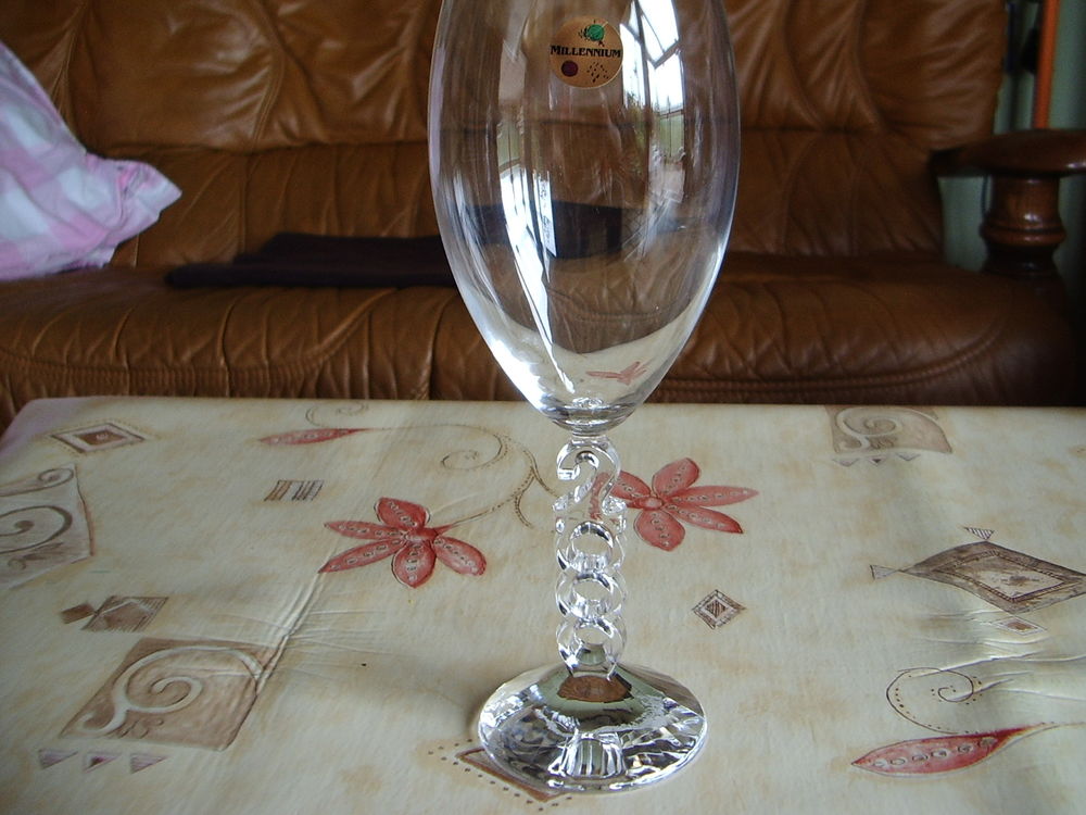 verres a pied millenium Electroménager