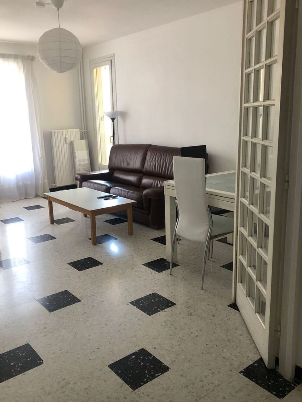 Location Colocation Chambre meuble dans colocation Toulon
