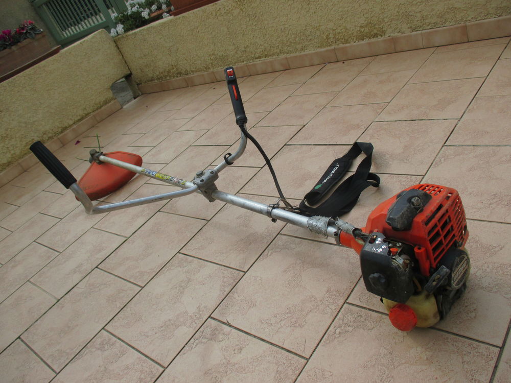Debroussailleuse ECHO SRM 3155 Jardin