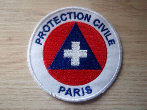�cusson protection civile Paris insigne tissu 10 Valognes (50)