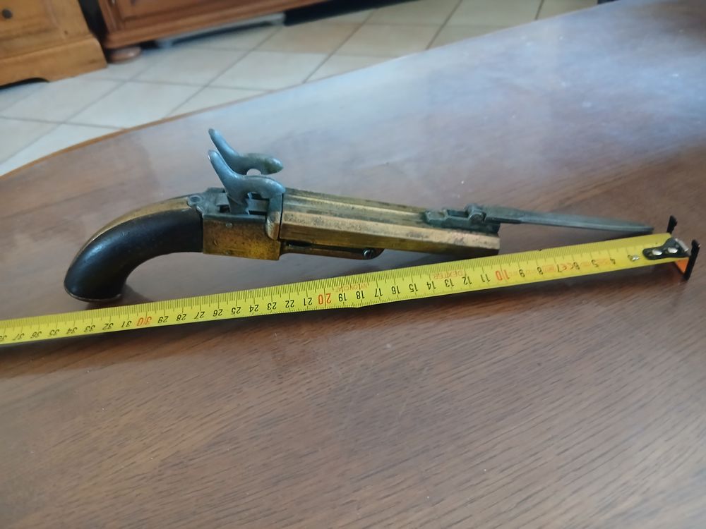 R&eacute;plique pistolet 