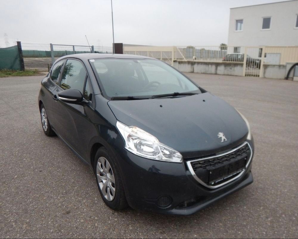 208 1.4 HDi 68ch FAP BVM5 Access 2013 occasion 20260 Calvi