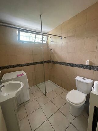  Appartement à louer 1 pièce 28 m²