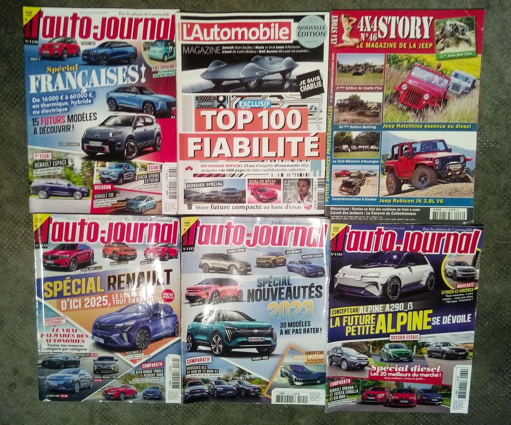 Lot 10 revues magazines automobile Livres et BD