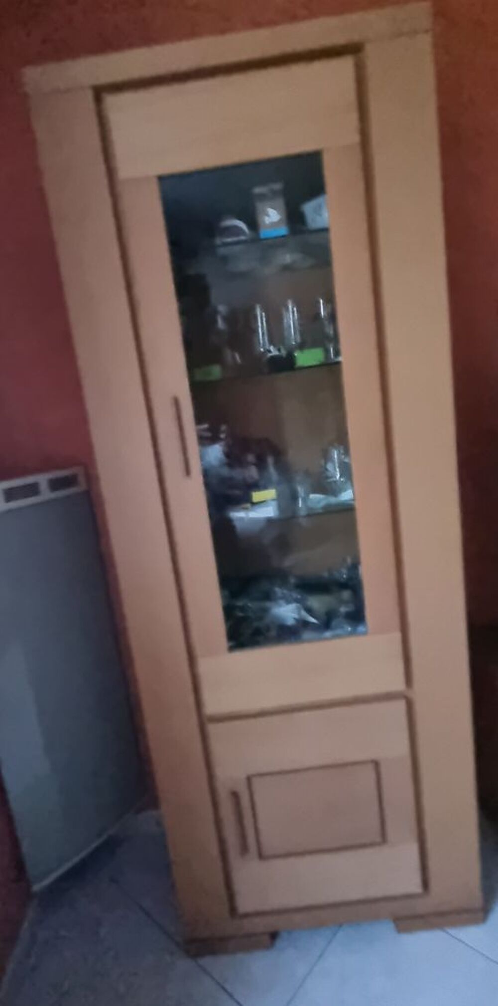 Meuble tv et colonne vitr&eacute;e Meubles