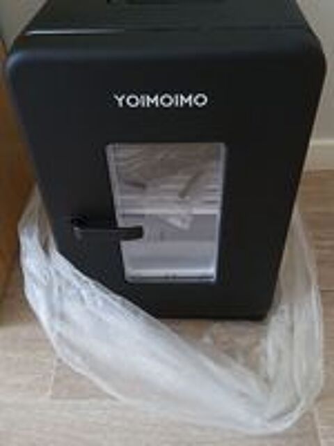   Frigo de table 
Ou de voiture neuf. 
