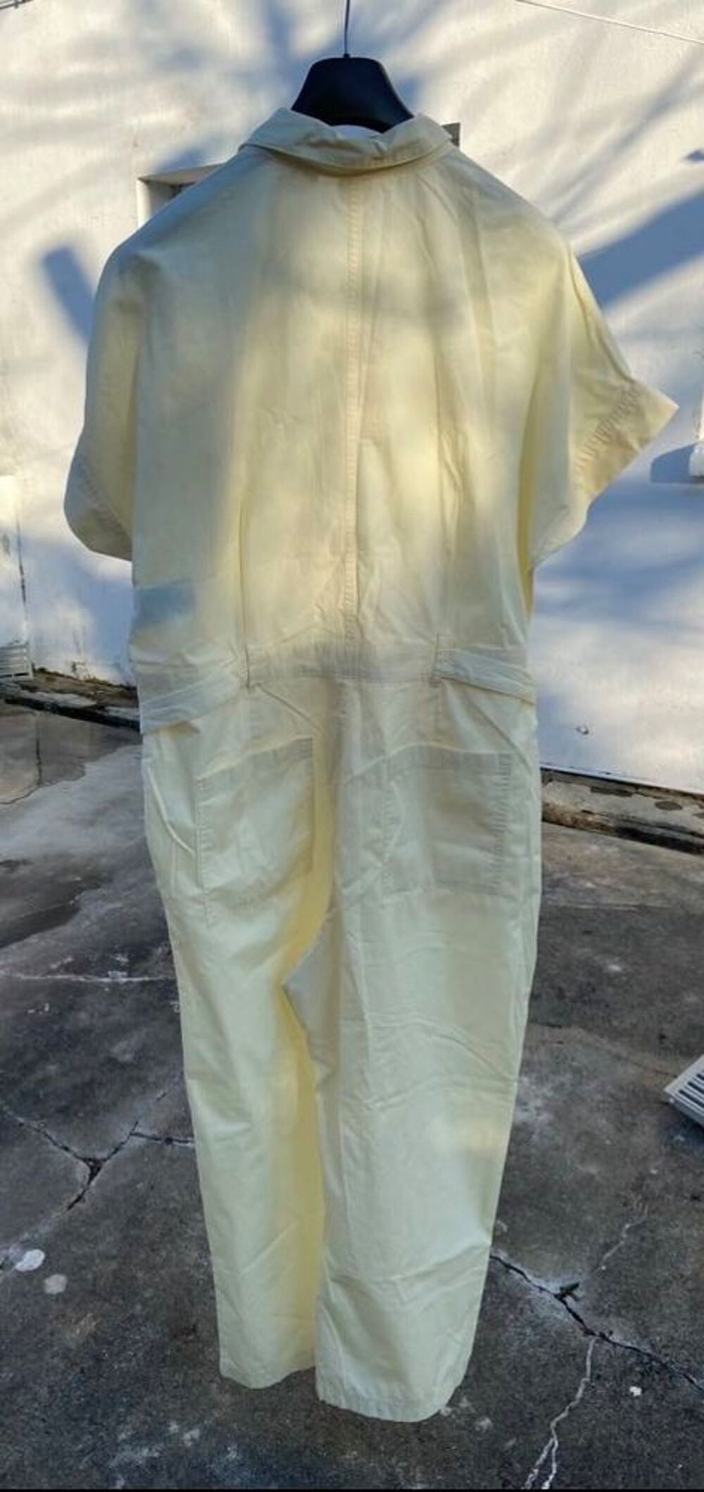 Combinaison-Salopette d'&eacute;t&eacute; LEVI'S wide-leg, Etat Neuf, 100% coton, Ultra-l&eacute;g&egrave;re, Taille L Vêtements