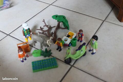 Playmobil renne et personnages 6 Talence (33)