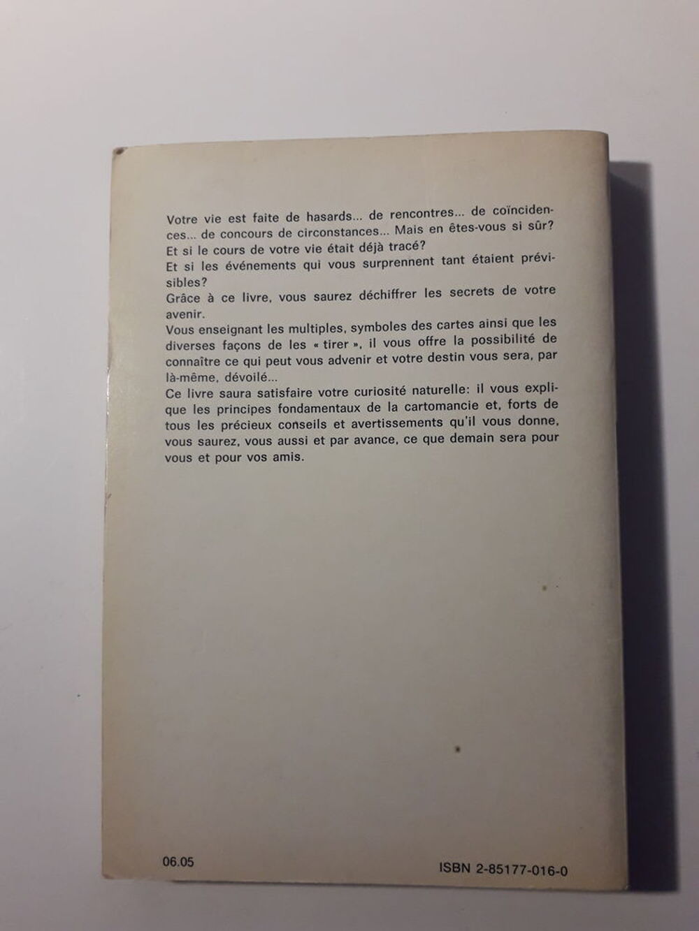 Comment pr&eacute;dire l'Avenir avec les cartes Livres et BD