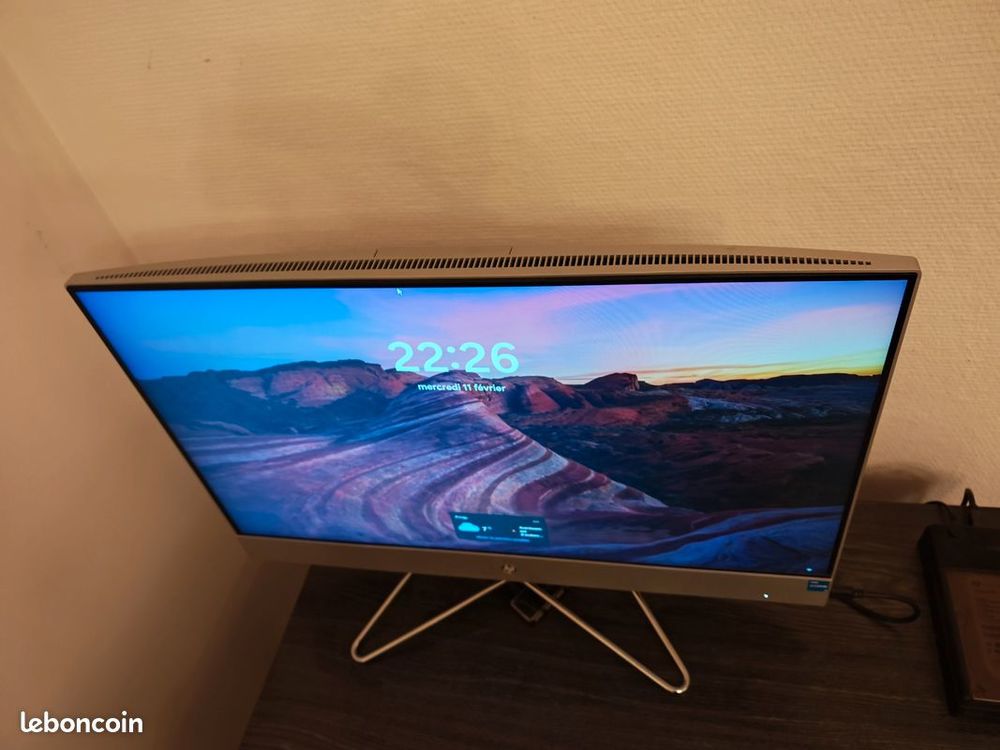  PC HP Disque Dur 500 gigas, &eacute;cran 27" WINDOWS 11 Matériel informatique