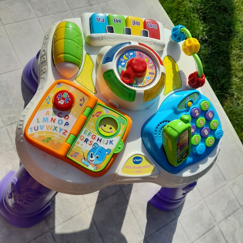 Lot de jouets d'&eacute;veil Jeux / jouets
