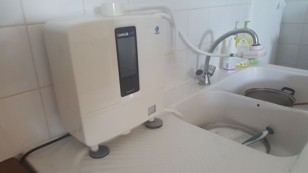 Fontaine Kangen K8 d'Occasion en &Eacute;tat Comme Neuf - Filtres C Electroménager