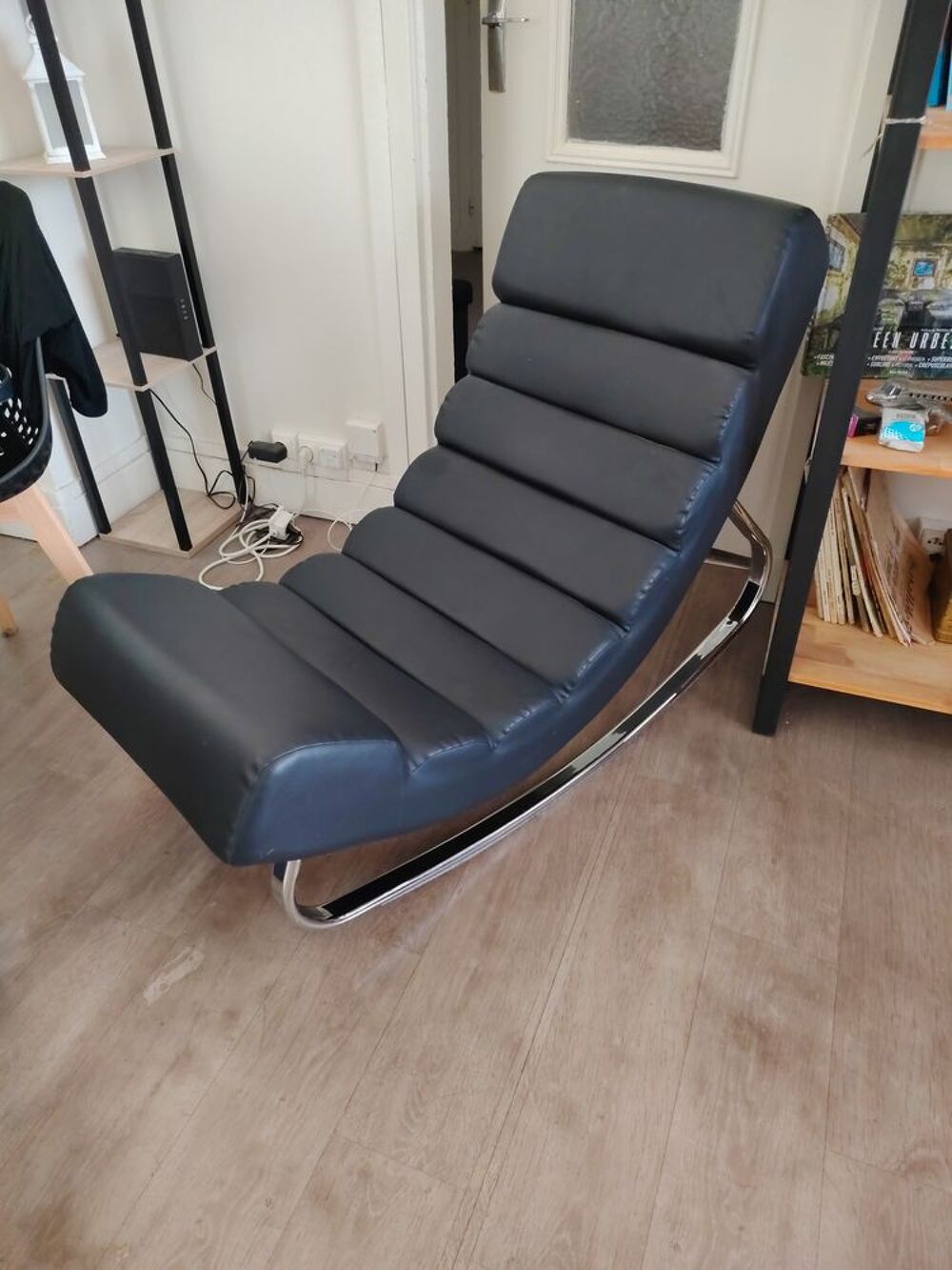 Fauteuil &agrave; bascule design Meubles
