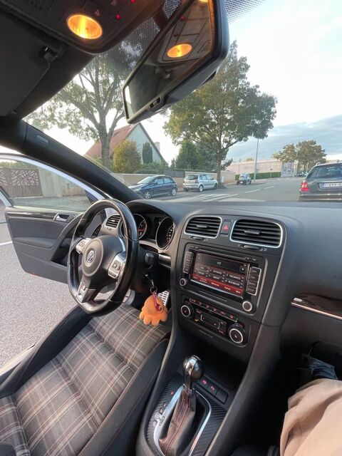 Volkswagen golf 2.0 TSI 210 GTI