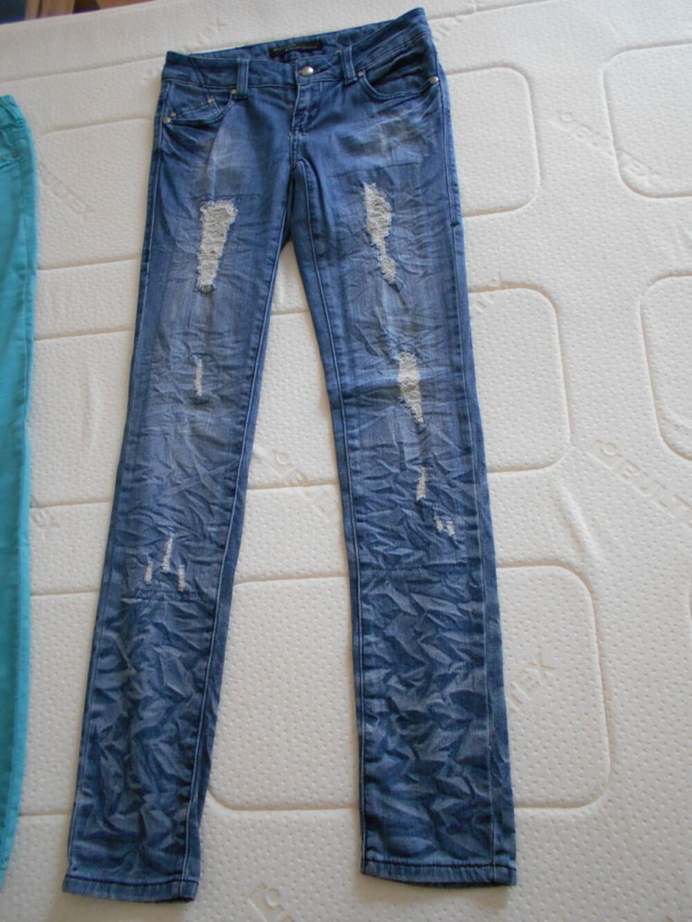 1 Pantalon taille 34 neuf Vêtements