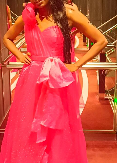 Robe de crmonie, 380 Longjumeau (91)