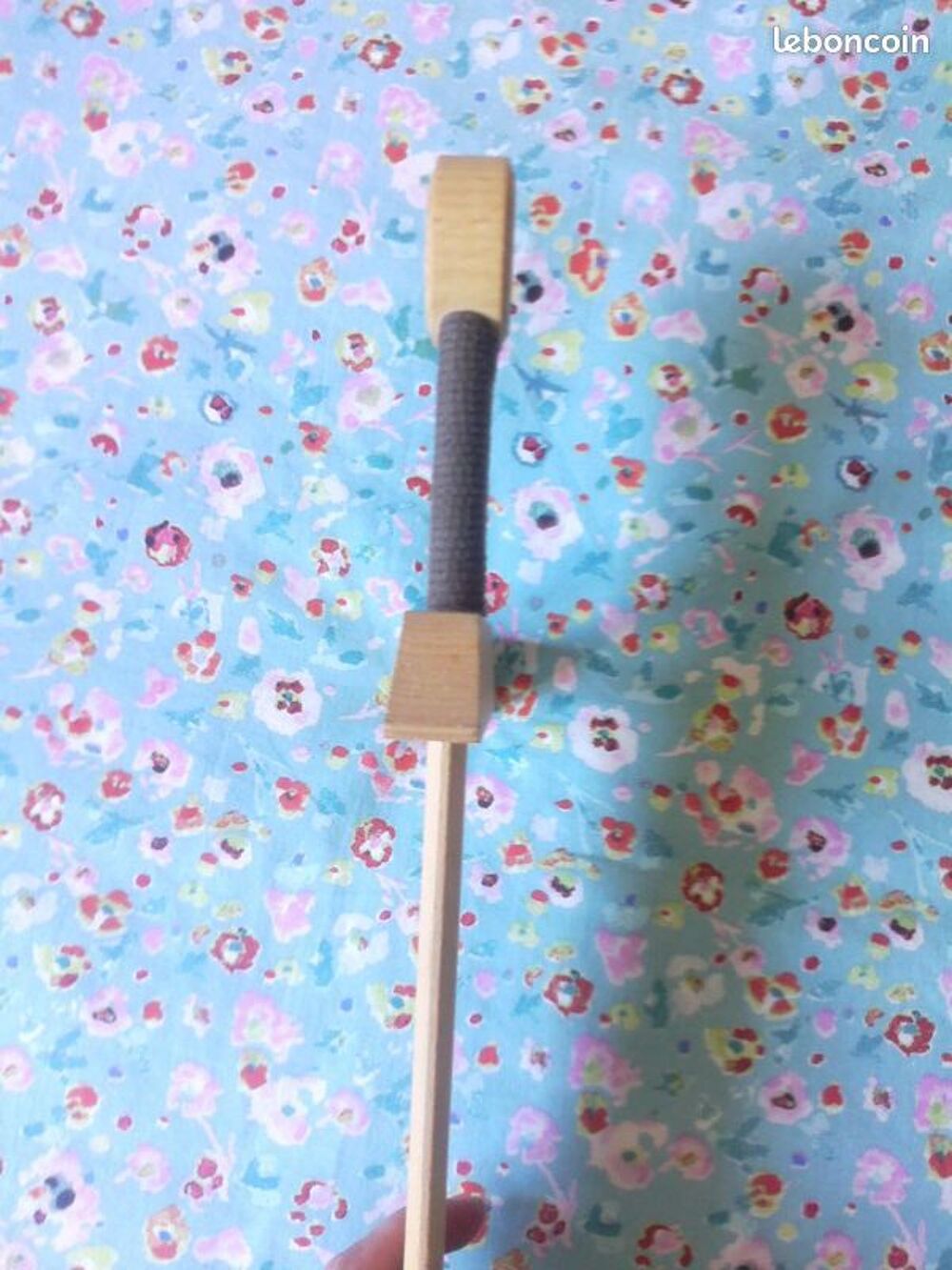 Belle &eacute;p&eacute;e en bois
Jeux / jouets