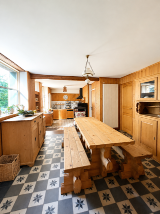  Maison à vendre 15 + pièces 360 m²