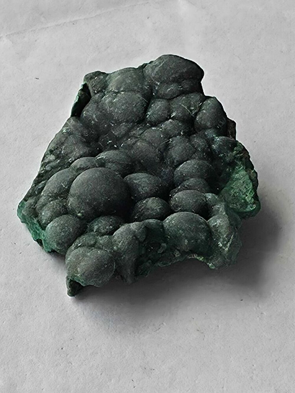 Malachite botryoidale Stalactite du Katanga(RDC)-20g 