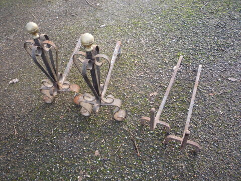 Chenet ancien fer forg� 25 Castres (81)