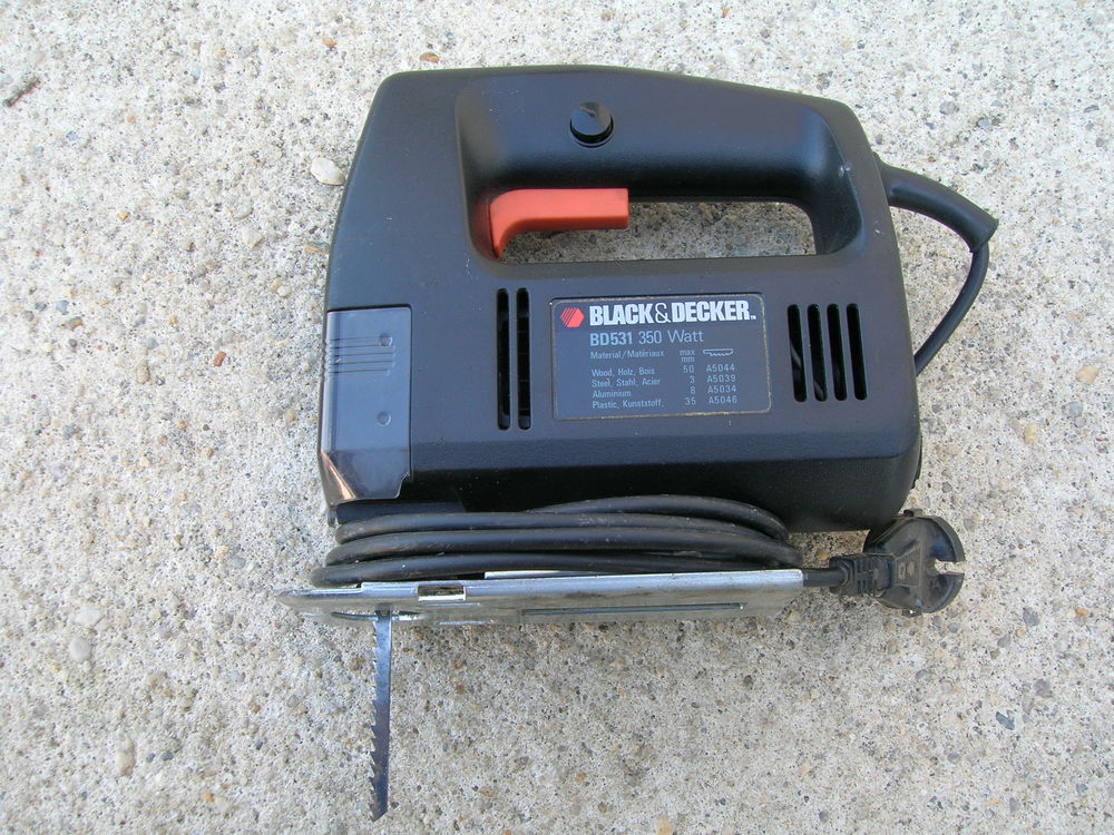Scie sauteuse black et decker 350w Bricolage