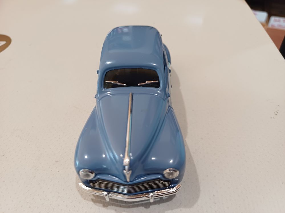 Peugeot 203 1/43 eme 